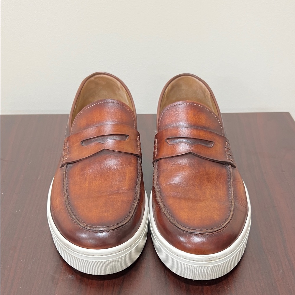 Magnanni Brown Leather Slip-On Loafers